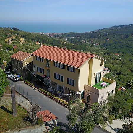 Residence Elvira Diano Marina Ngoại thất bức ảnh